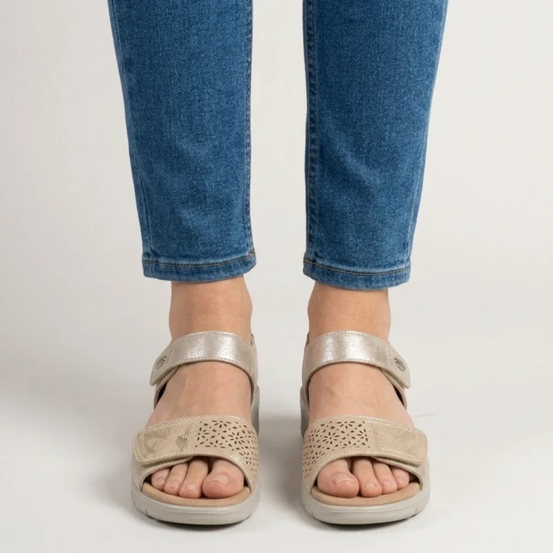 Alourica | Damen-Sandale mit verstellbaren Riemen