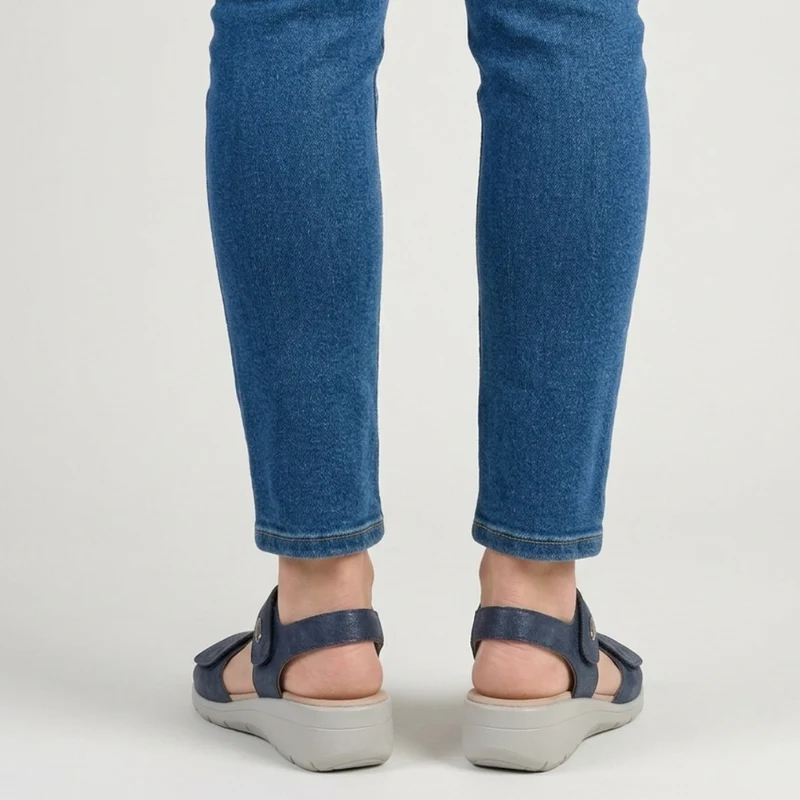 Alourica | Damen-Sandale mit verstellbaren Riemen