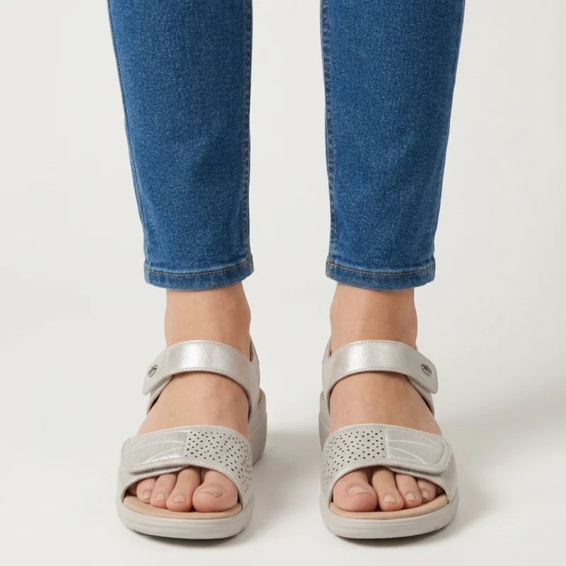 Alourica | Damen-Sandale mit verstellbaren Riemen