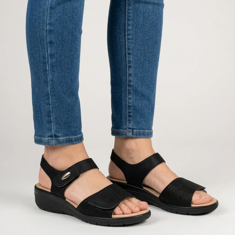 Alourica | Damen-Sandale mit verstellbaren Riemen