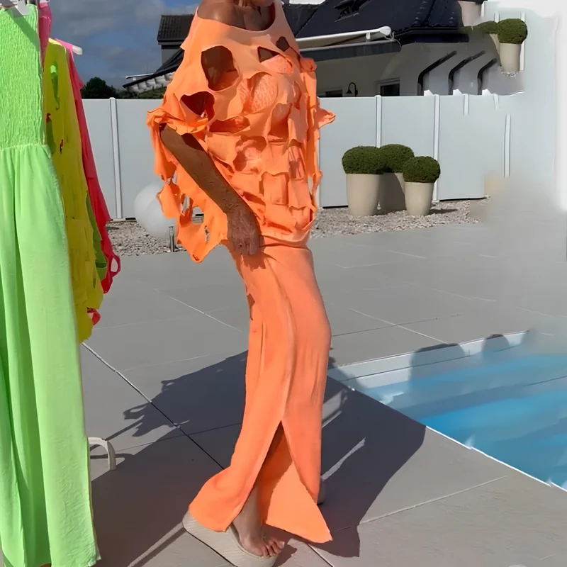 Jeshaly | Schulterfreies Jumpsuit-Set mit dekorativem Übertop