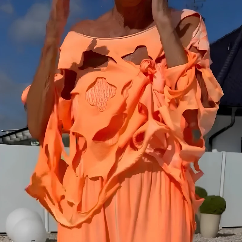 Jeshaly | Schulterfreies Jumpsuit-Set mit dekorativem Übertop