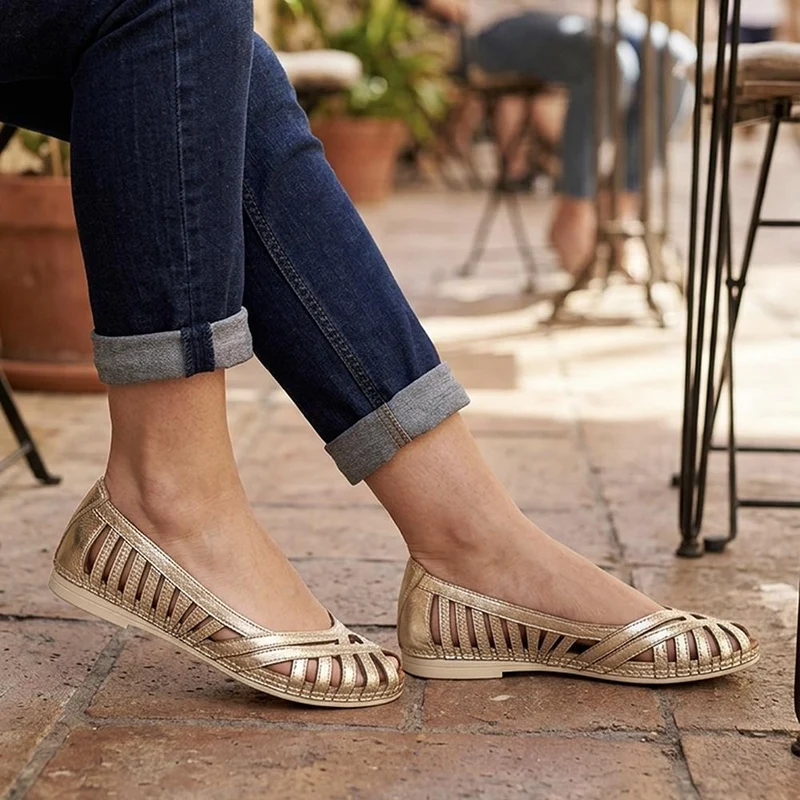 Leather Cut Out Peep Toe Flats - KARY43003 / 329 013 - Metallic