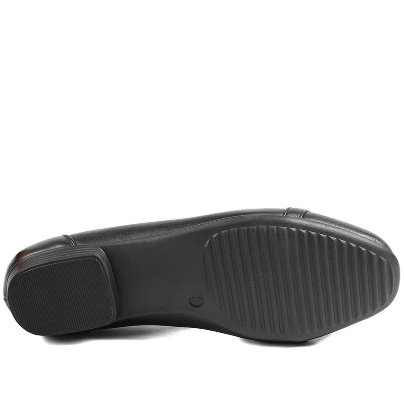 Wide Fit Buckle Detailed Pumps - WK43001 / 328 967 - Black