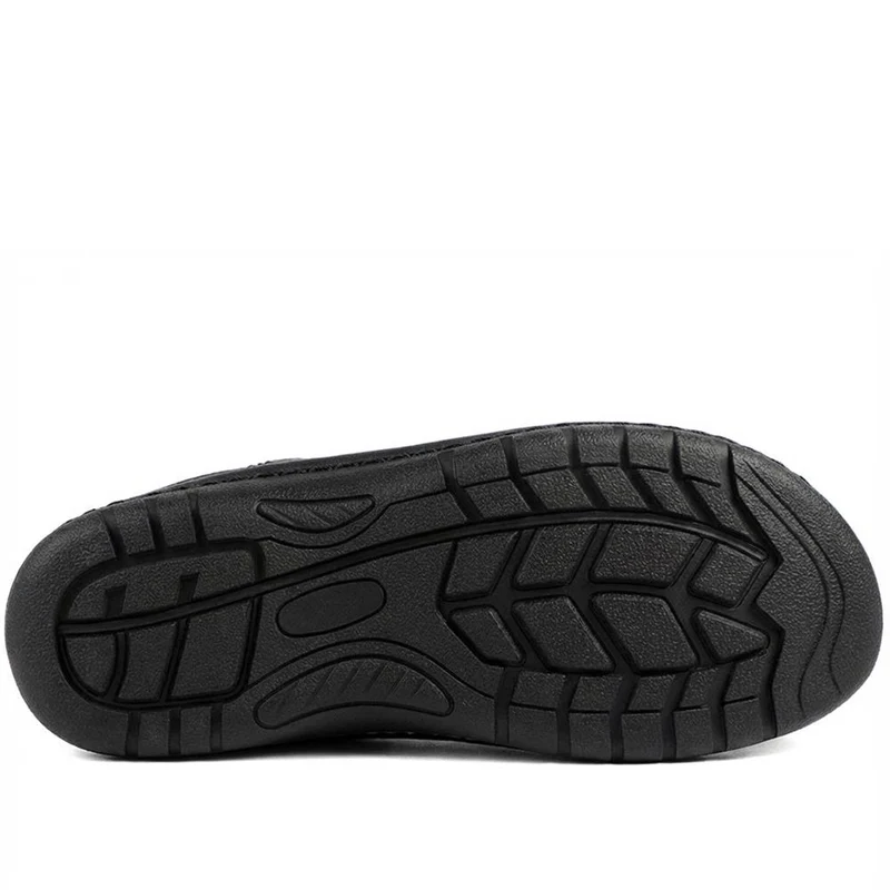 Premium Leather Touch Fastening Sandals - AATRA43010 / 328 938 - Black