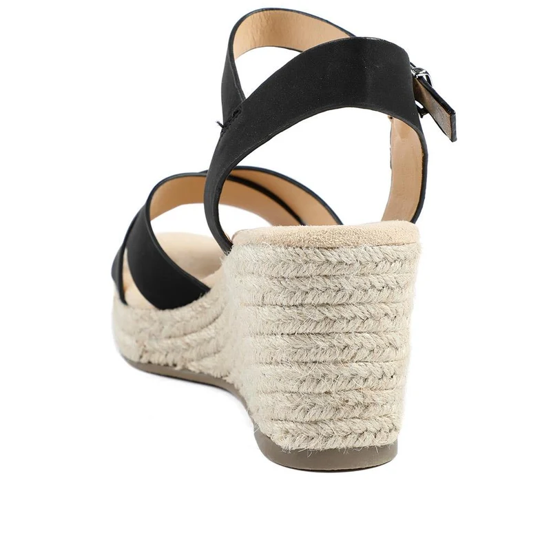 Lightweight Wedge Espadrilles - WBINS37095 / 323 624 - Black