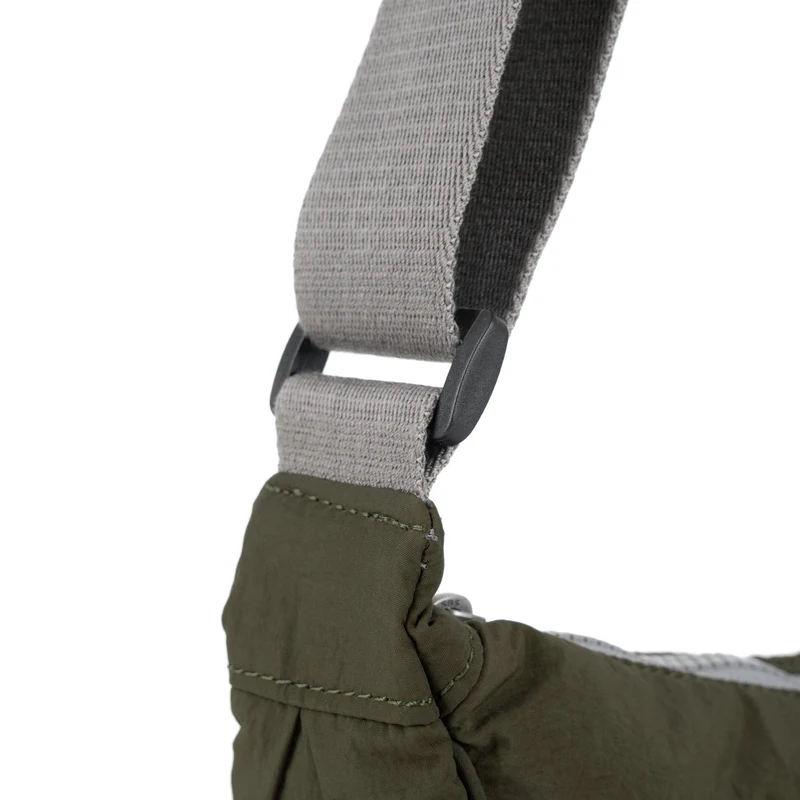 ROKA Farringdon Militär-Recycling-Taslon-Tasche