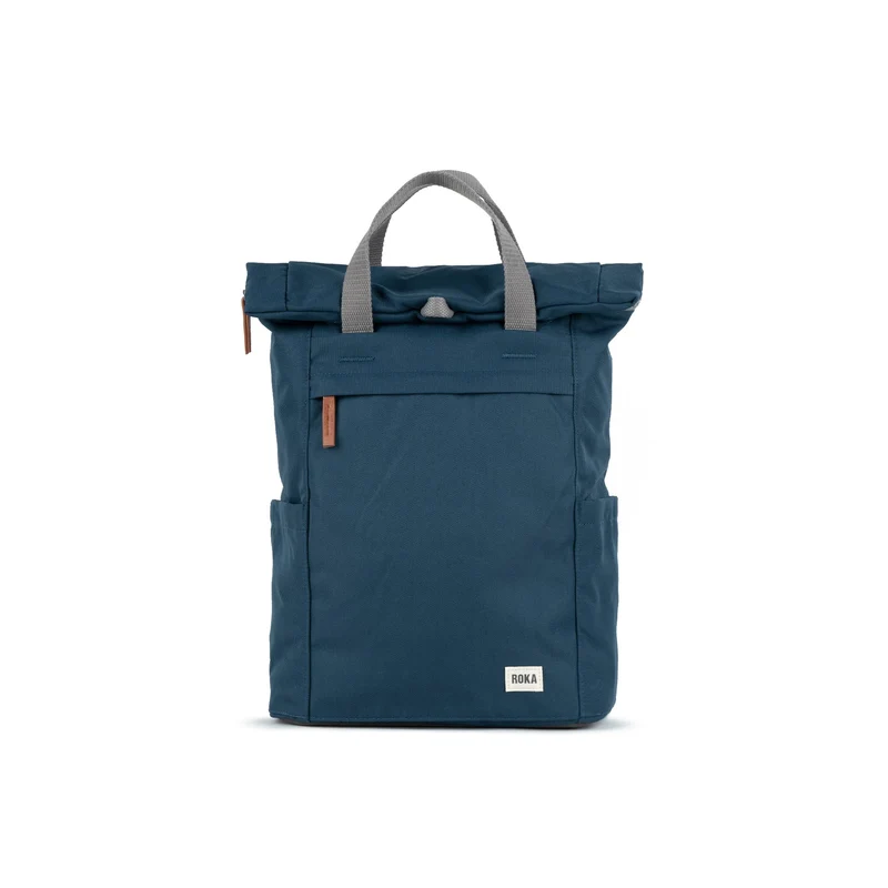 ROKA Finchley Eine mittelgroße Tasche aus recyceltem Canvas von Pacific