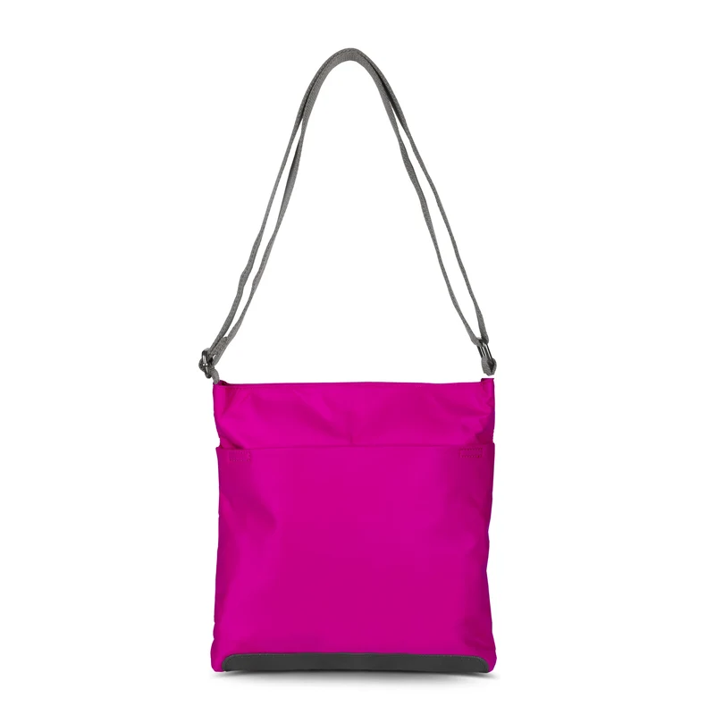 ROKA Kennington B Candy Medium Tasche aus recyceltem Nylon