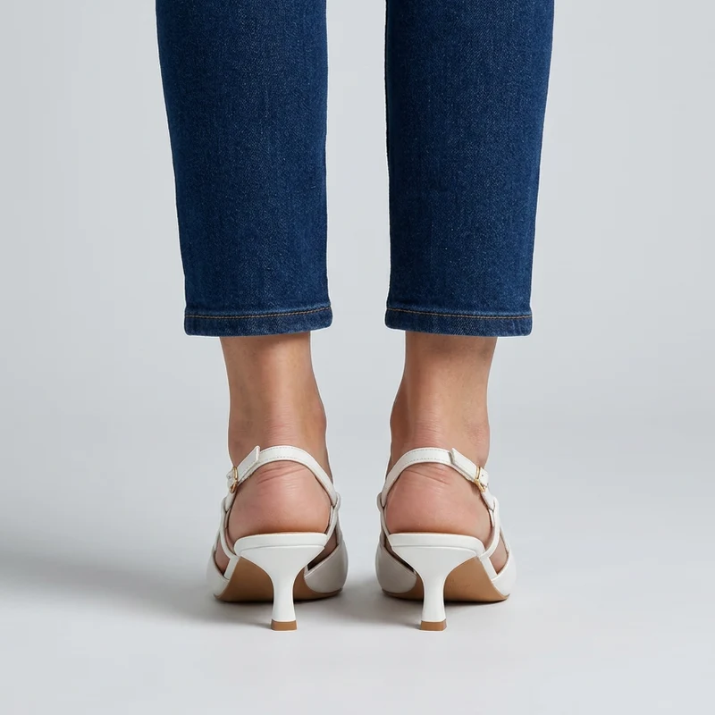 Benedetta | Elegante Slingback-Pumps mit goldenem Detail