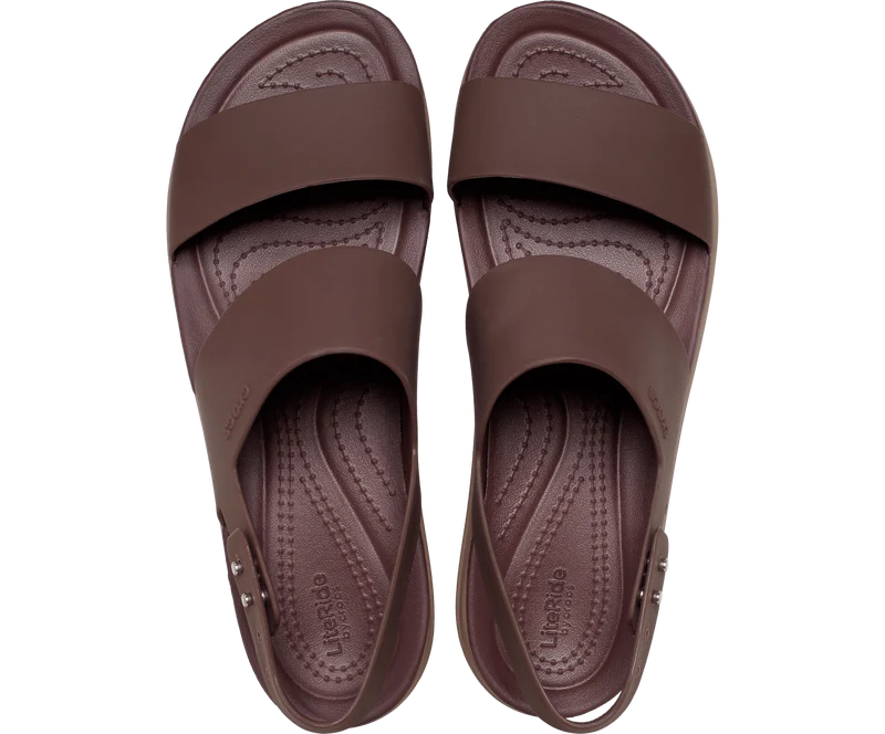 Crocs Damen-Sandale „Brooklyn“ mit niedrigem Keilabsatz – Mokka / Pilz