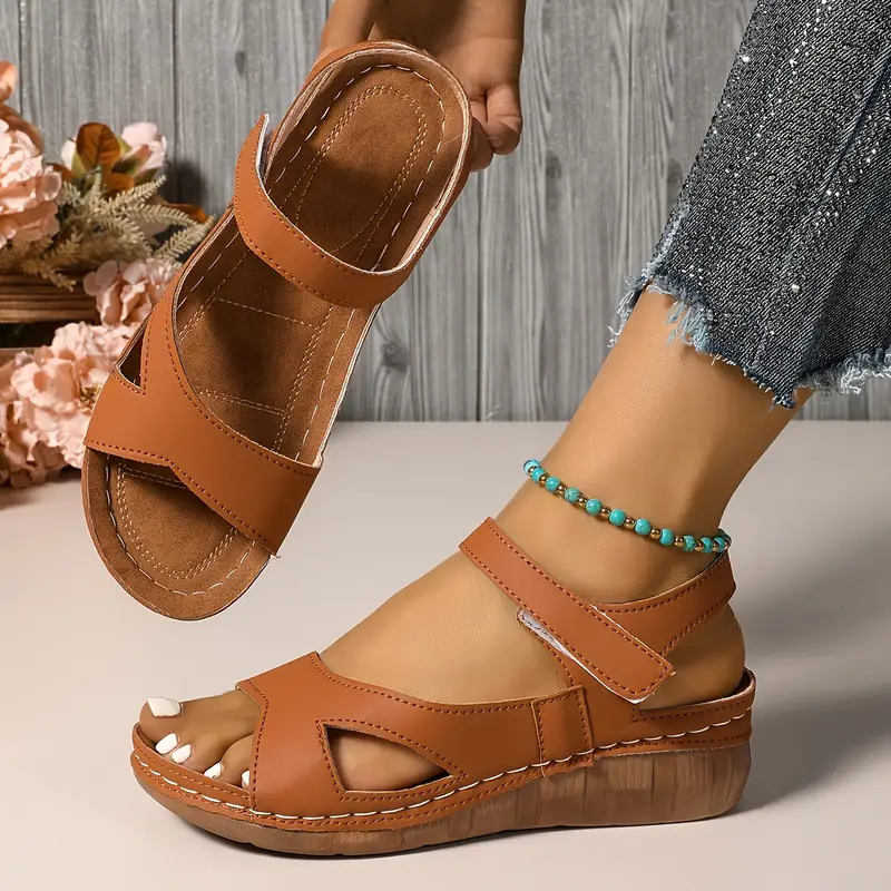 Coniela | Modische Sandalen mit dicker Sohle