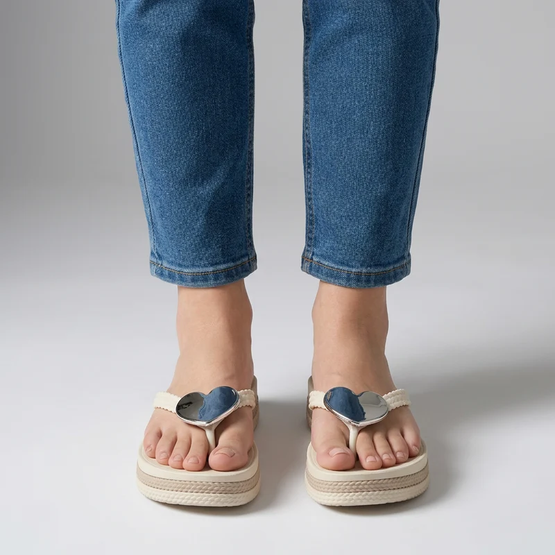 Lazzy | Damen-Pantoletten mit Herzdetail