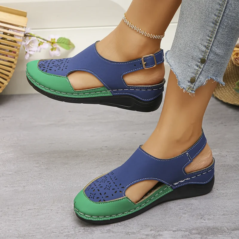 Ayiella | Weiche Keilsandalen mit verstellbarem Riemen