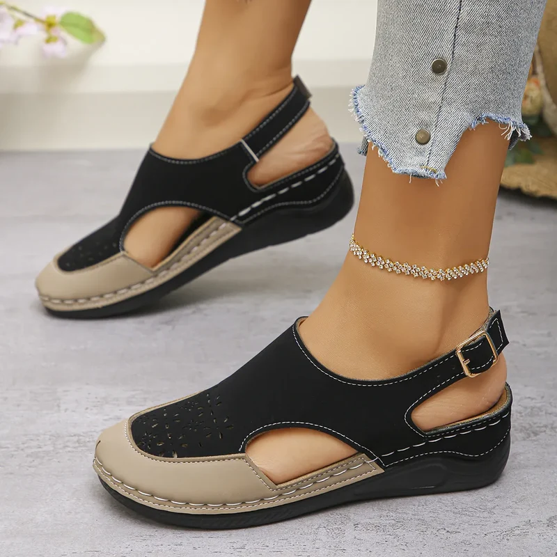 Ayiella | Weiche Keilsandalen mit verstellbarem Riemen