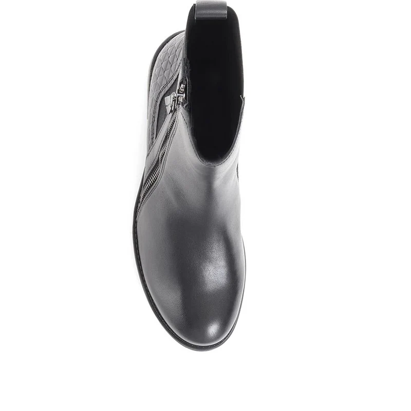 Ronja Leather Chelsea Boots - BUG36515 / 322 889 - Black