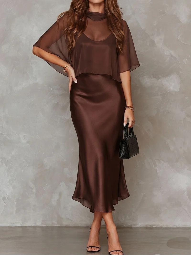 Chaskia | Satin-Midikleid mit transparentem Chiffon-Cape