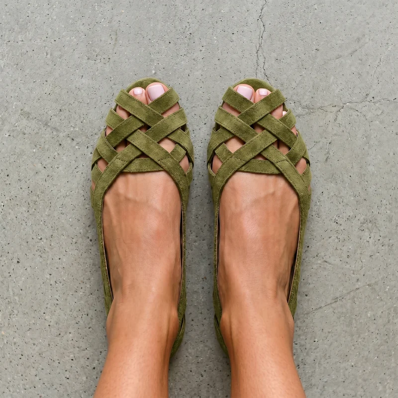 Jwella | Flache Wildleder-Sandalen mit Flechtdesign