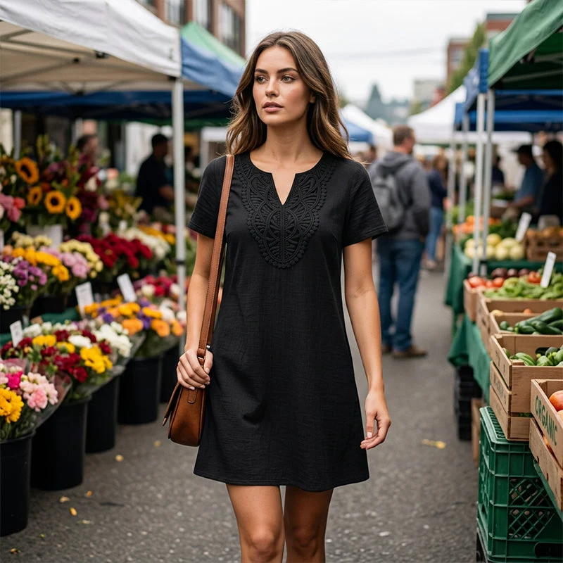 Erbeth | Boho T-Shirt-Kleid mit Spitze und V-Ausschnitt