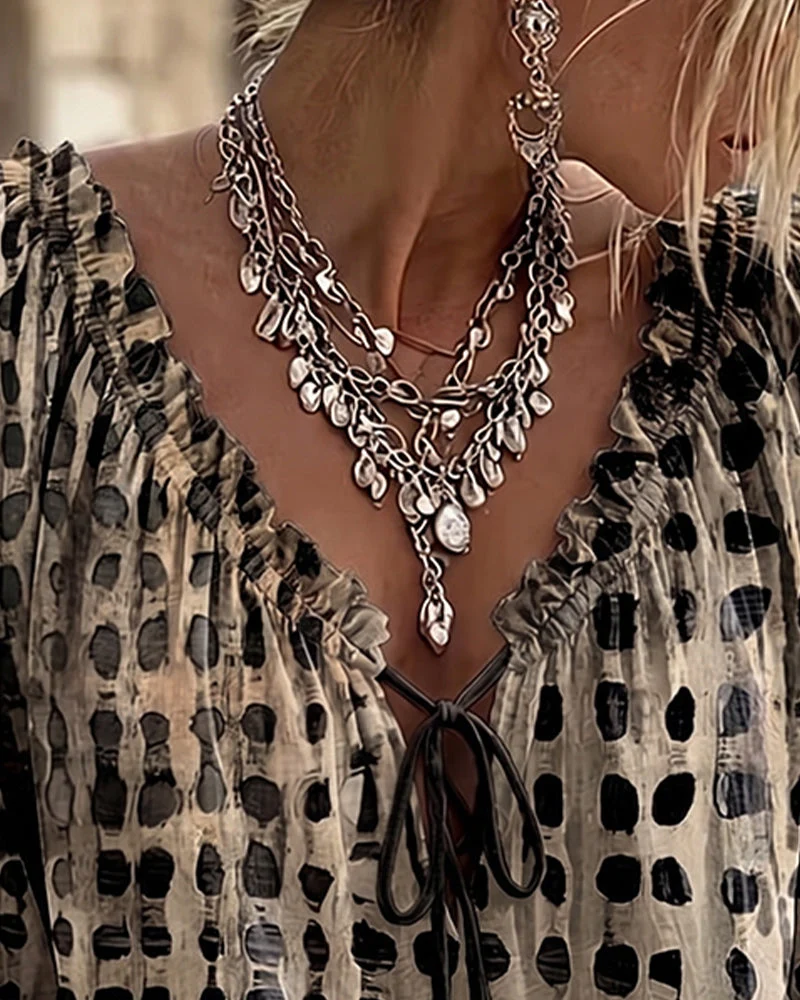 Ramceel | Gepunktete Bluse mit Schnürdetail