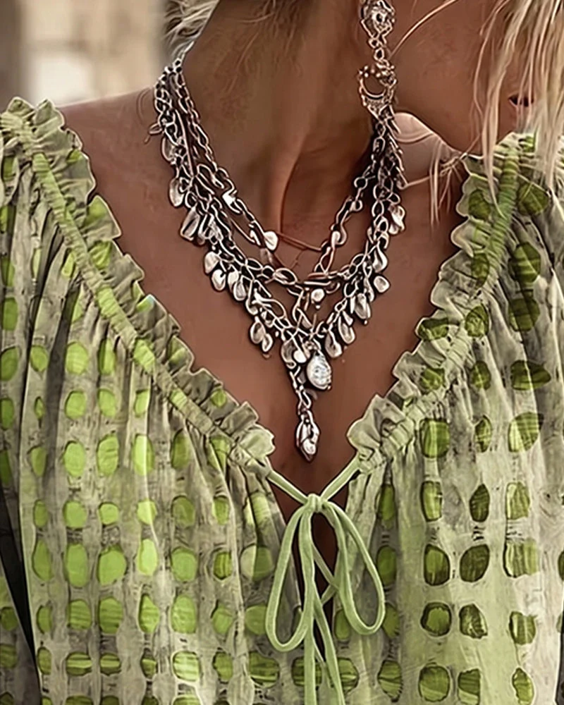 Ramceel | Gepunktete Bluse mit Schnürdetail