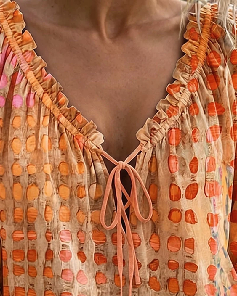 Ramceel | Gepunktete Bluse mit Schnürdetail