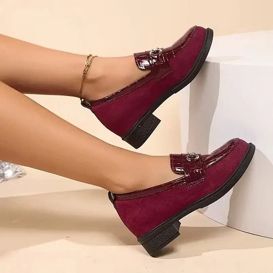 Rathina | Elegante Lack-Loafer mit Metallkette