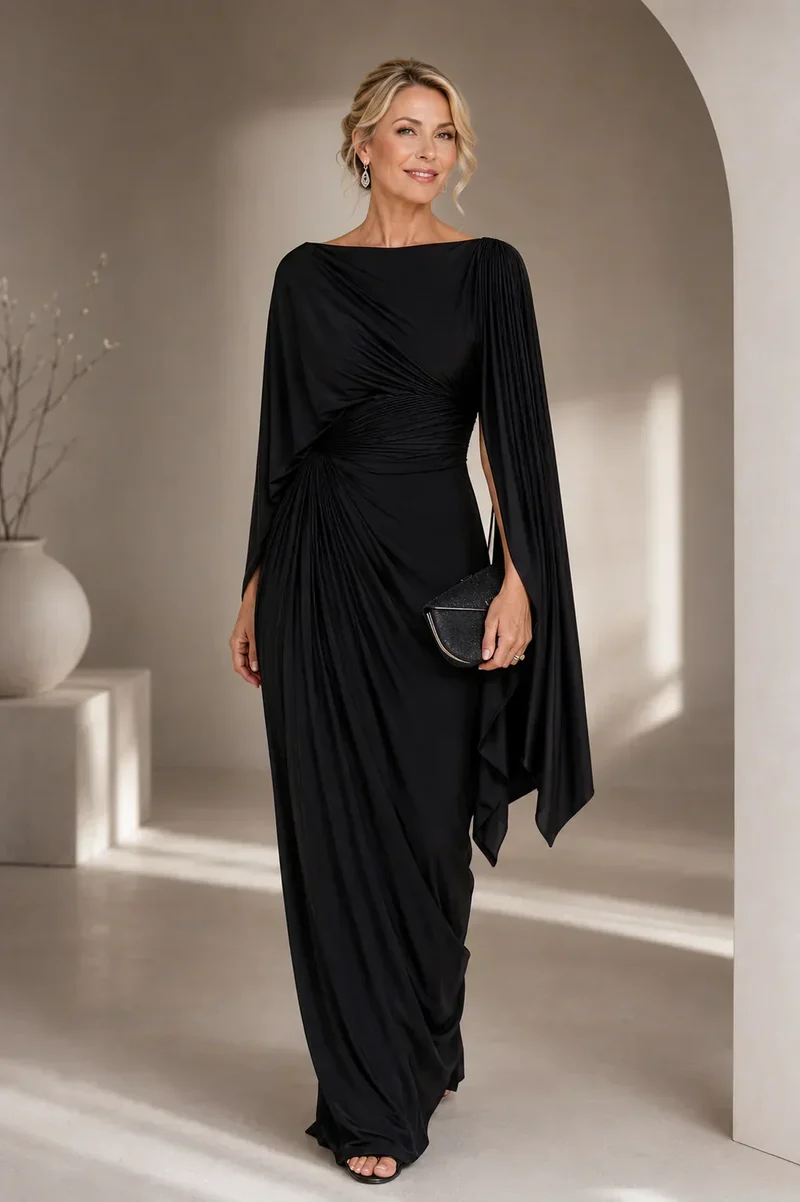 Zaelie | Langes Kleid mit Cape-Ärmeln und Raffungen