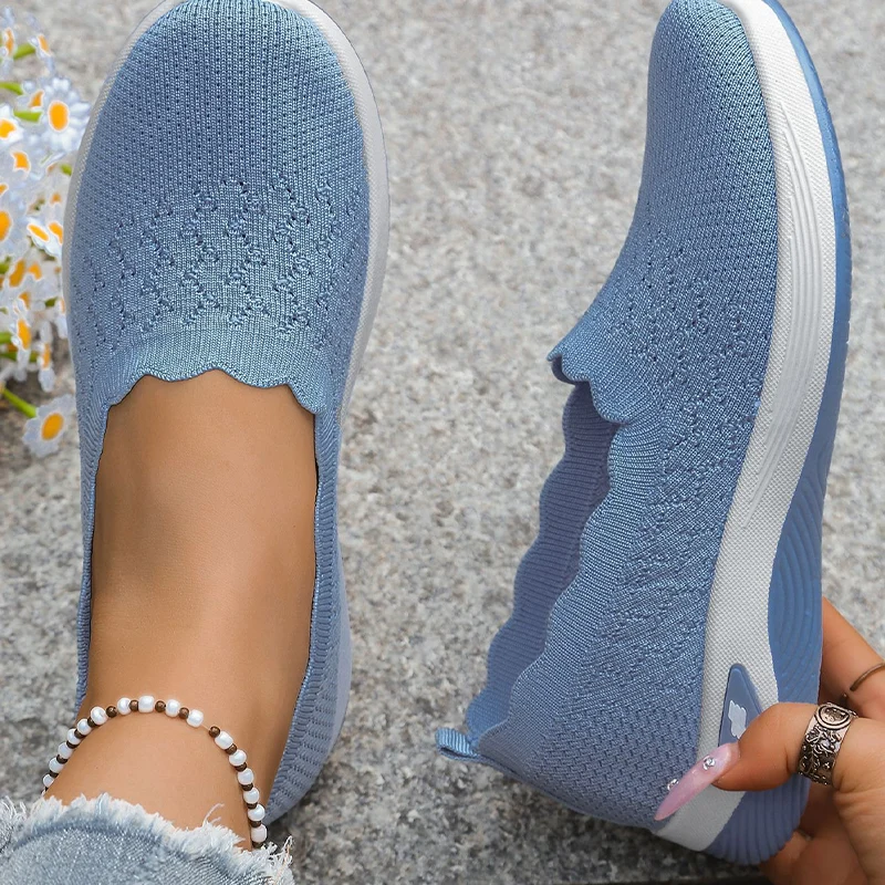 Forreta | Leichte Slip-On-Walkingschuhe aus atmungsaktivem Strick