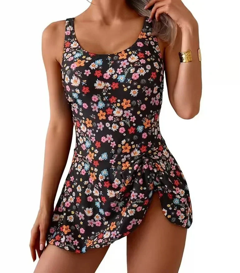 Beafina | Badeanzug mit Wickelrock und integrierter Shorts