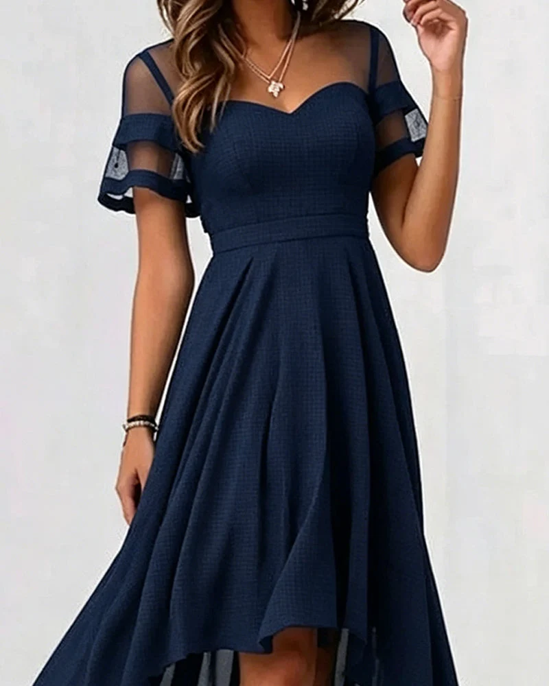 Calissa | Feminines Abendkleid mit asymmetrischem Saum