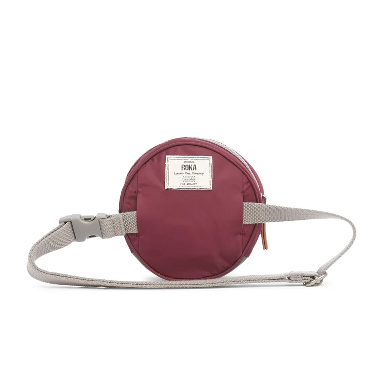 ROKA Paddington D Plum Extra Small Tasche aus recyceltem Nylon