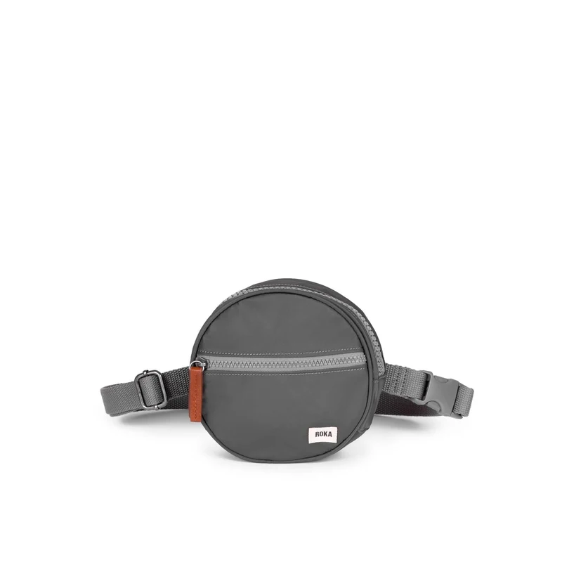 ROKA Paddington D Graphit Extra Small Tasche aus recyceltem Nylon