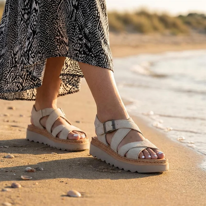 Fly Flot Platform Heel Buckled Sandals - FLY43007 / 328 656 - Beige