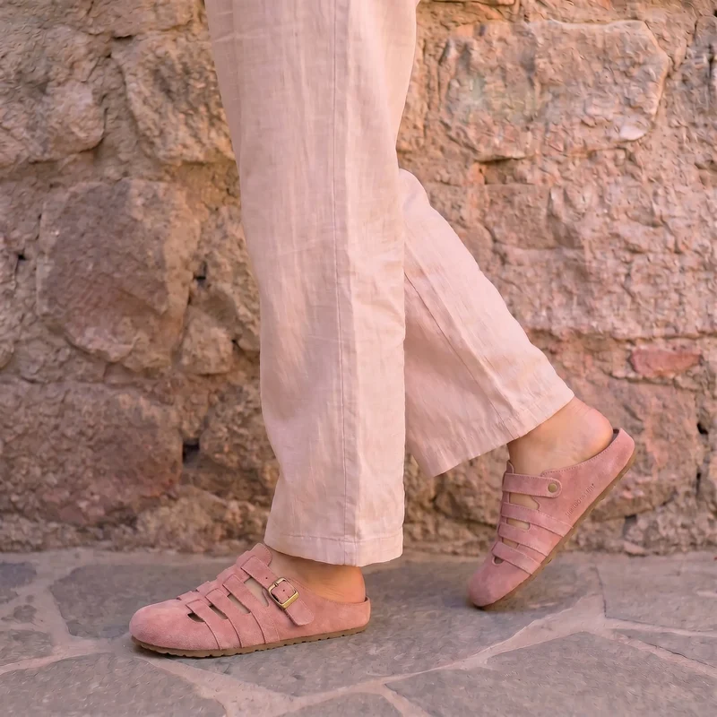 Cianelle | Komfortable Damen-Mules mit verstellbarer Schnalle