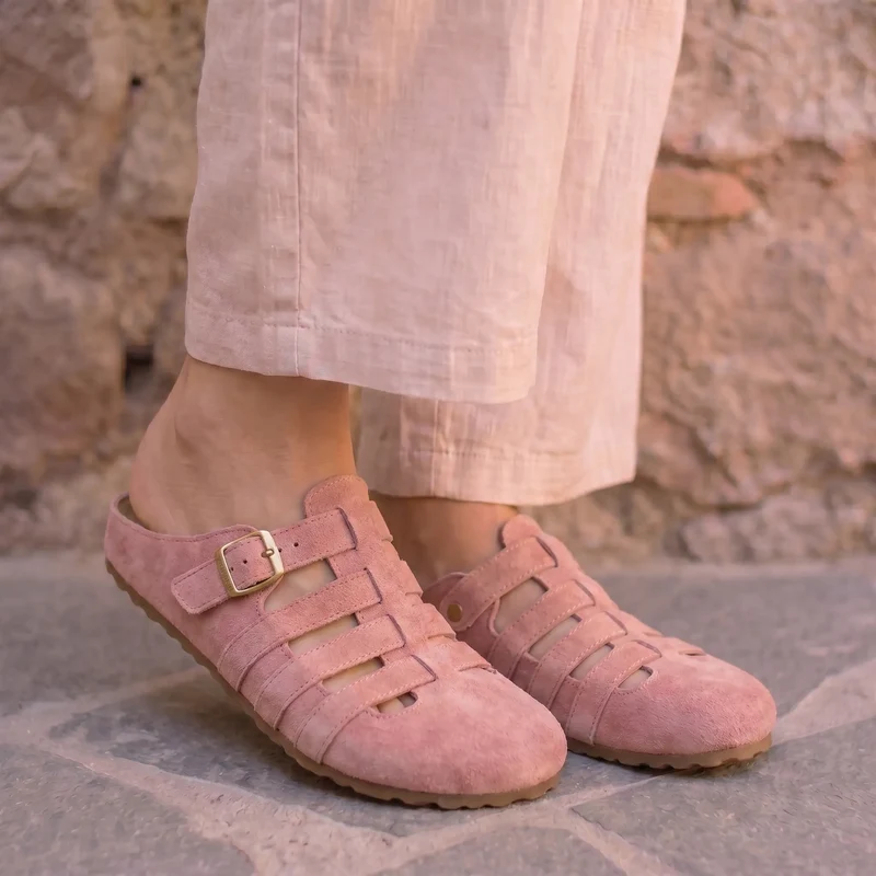 Cianelle | Komfortable Damen-Mules mit verstellbarer Schnalle