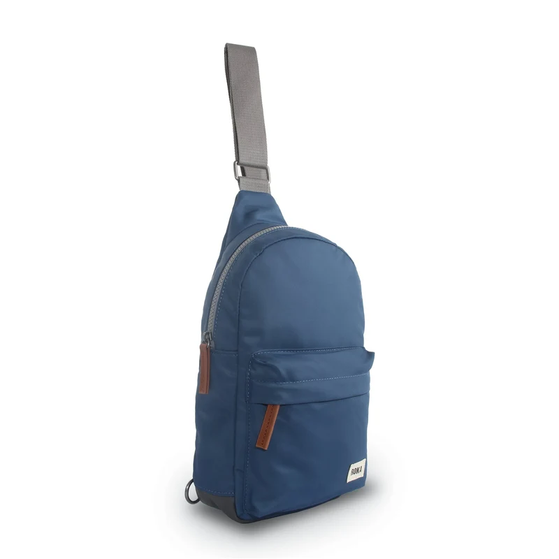 ROKA Willesden B Große Tasche aus recyceltem Nylon - Pacific