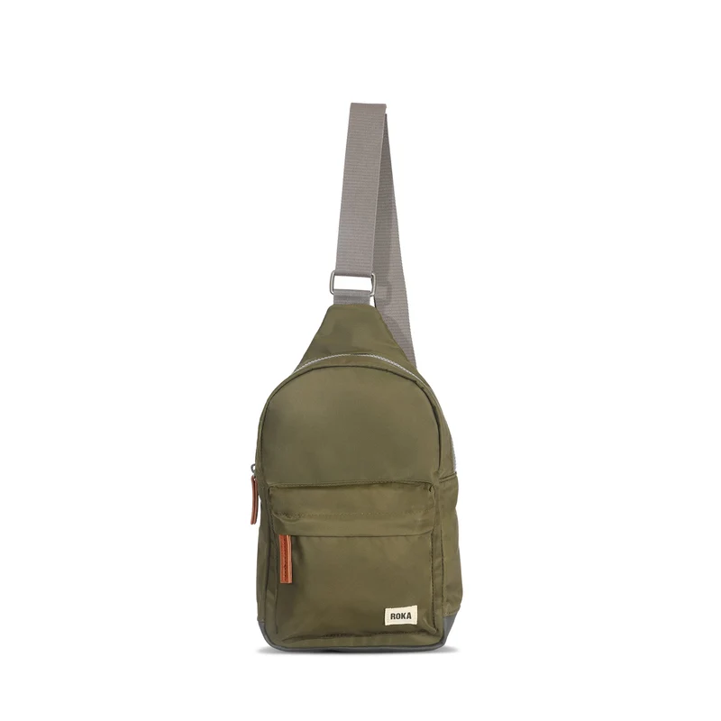 ROKA Willesden B Große Tasche aus recyceltem Nylon - Militär
