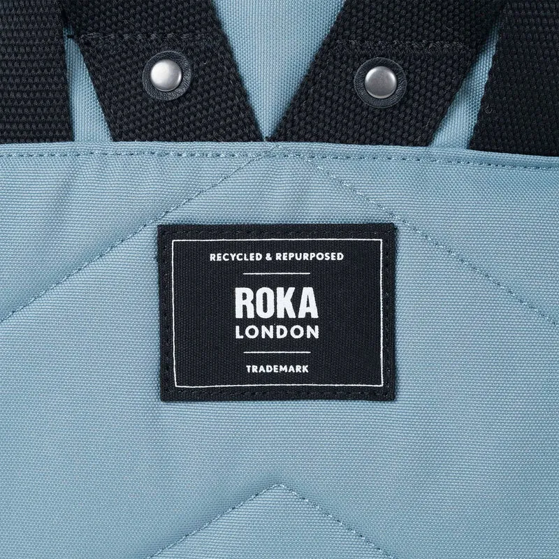 ROKA Black Label Canfield B London Fog Kleine Tasche aus recyceltem Canvas