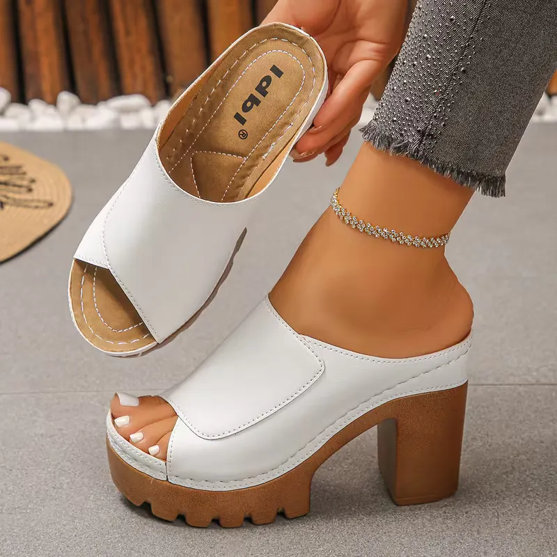 Enora | Orthopädische Sandalen mit Blockabsatz und offener Zehenpartie