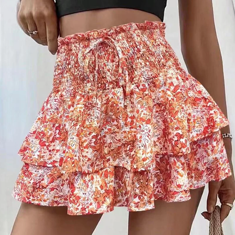 Pamelae | Floraler Stufen-Skort mit Rüschen