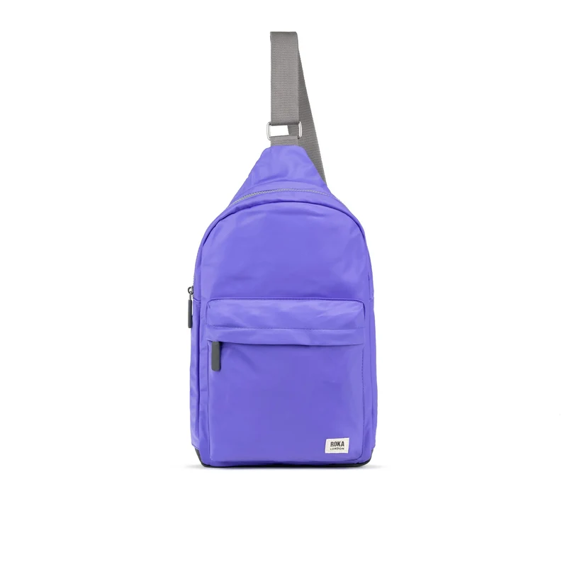 ROKA Willesden B XL Tasche aus recyceltem Nylon – Schlichtes Lila