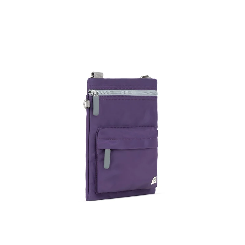 ROKA Chelsea B Majestic Purple Tasche aus recyceltem Nylon