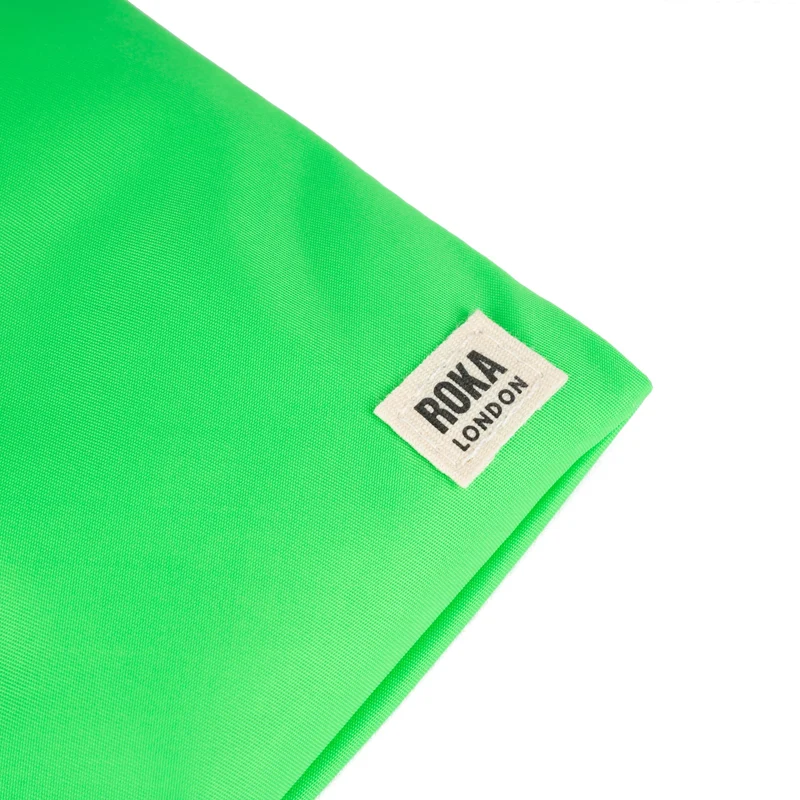 ROKA Chelsea Shamrock-Tasche aus recyceltem Nylon