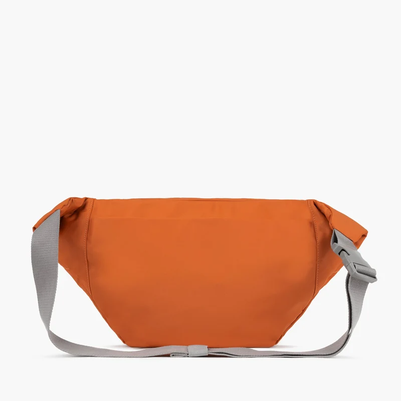 ROKA Ovale M XL-Tasche aus recyceltem Nylon - Gebranntes Orange
