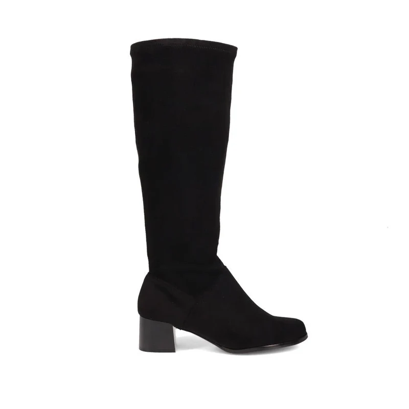 Knee-Length Heeled Boots - WBINS38074 / 324 480 - Black