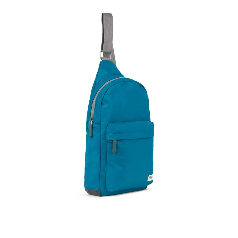 ROKA Willesden B XL Tasche aus recyceltem Nylon - Hafen