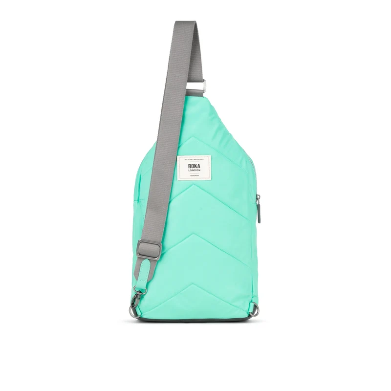 ROKA Willesden B XL Tasche aus recyceltem Nylon - Capri