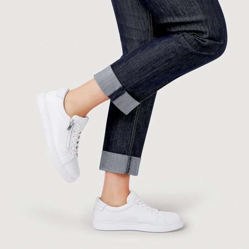 Wide Fit Leather Zip & Lace Trainers - ULUTA42000 / 328 391 - White