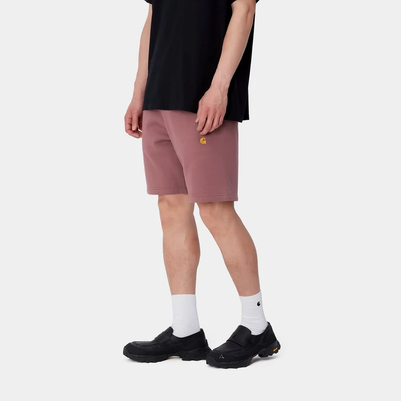 Carhartt WIP Herren Chase Sweatshorts - Dusty Fuchsia